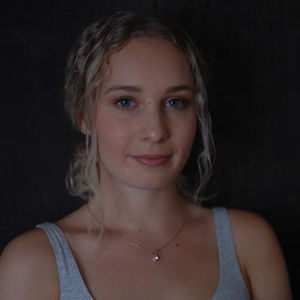 Meet your Posher, Nikki